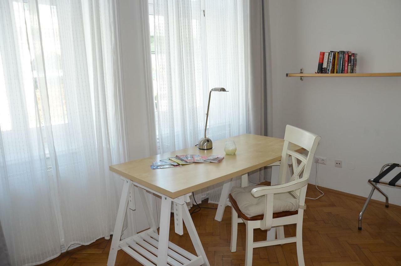 1090 Apartament Viena